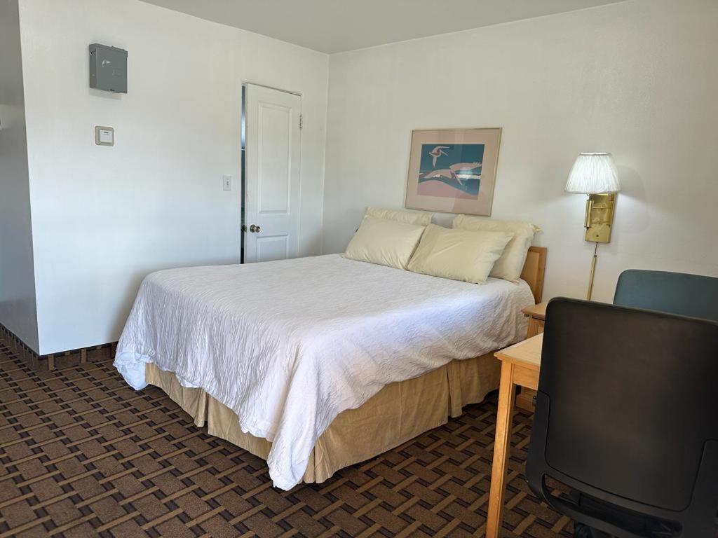 Ski'S Western Motel Great Falls Kültér fotó